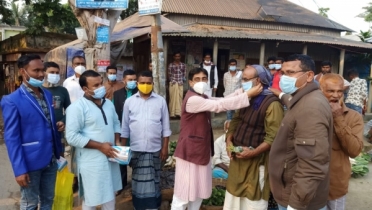 মাননীয় স্বাস্থ্য মন্ত্রীর নির্দেশে ধানকোড়া ইউনিয়নে মাস্ক বিতরণ মাননীয় স্বাস্থ্য মন্ত্রীর নির্দেশে ধানকোড়া ইউনিয়নে মাস্ক বিতরণ