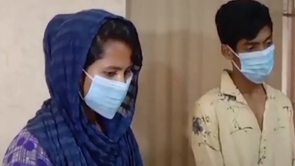 সন্ধ্যা হলেই ছিনতাইয়ে নামেন এই প্রেমিক-প্রেমিকা